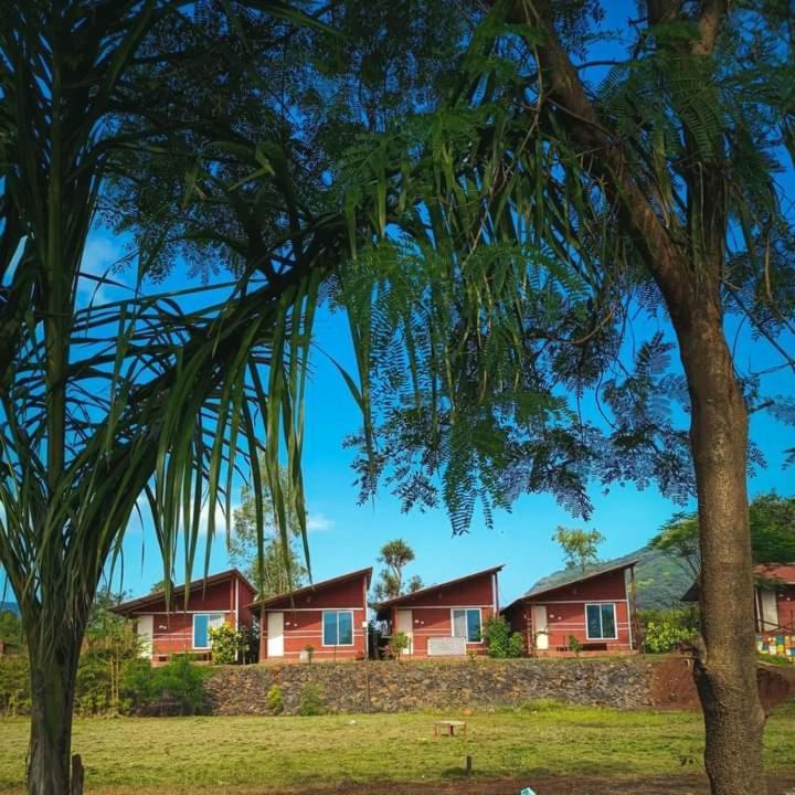 Mysticstays Resort Wai Eksteriør billede