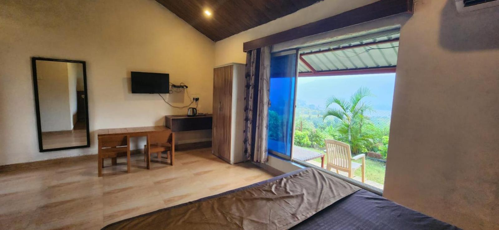 Mysticstays Resort Wai Eksteriør billede