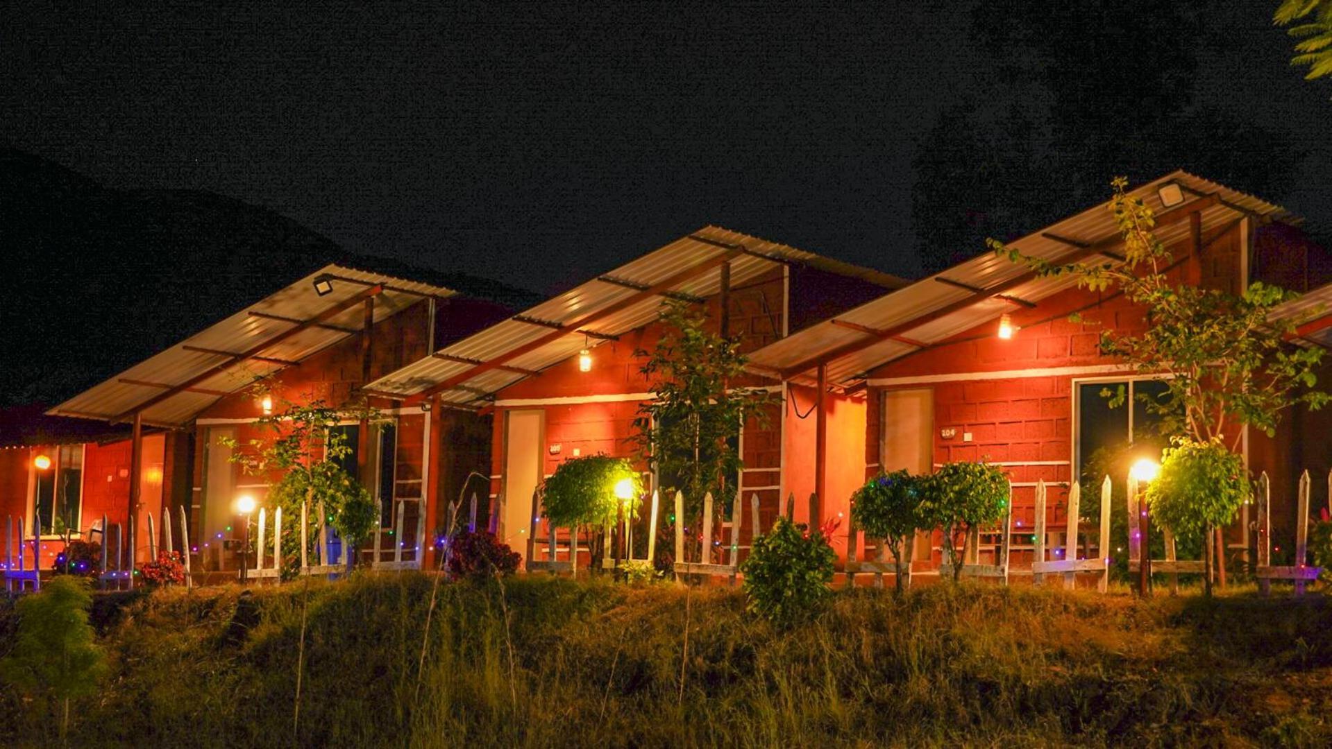 Mysticstays Resort Wai Eksteriør billede